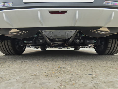 2024�� 2.0T ���Ͱ���������� Shooting Brake