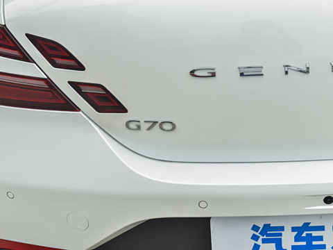 2024�� 2.0T ���Ͱ���������� Shooting Brake