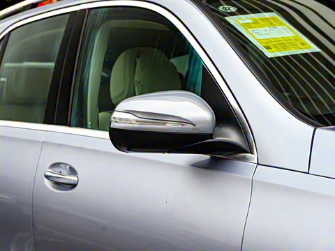 2025�� �Ŀ� GLE 450 4MATIC ������