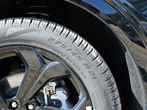 2024�� 2.3T EcoBoost ����ST-LINE 6��