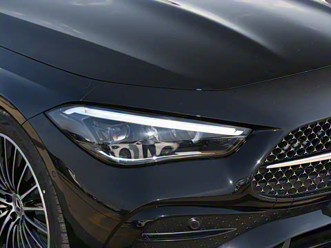 2025�� CLE 300 4MATIC �����ͽ��ܳ�