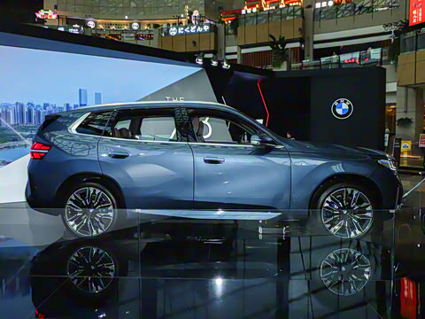 2025�� xDrive30L ������ M�˶���װ