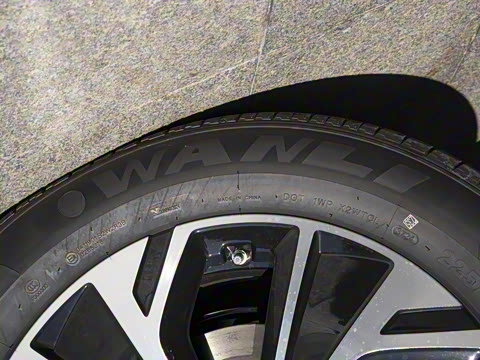 2025�� �ڶ��� DM-i 75KM������