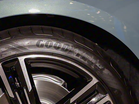 2024�� 425i M�˶���װ