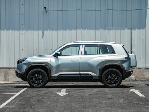 2025�� 501KM ����Pro��