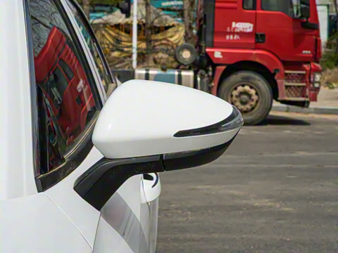 2025�� EM-i 60km ������