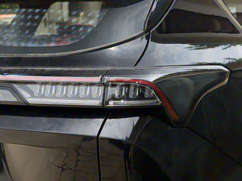 2025�� 1.5T �콢�� 7��