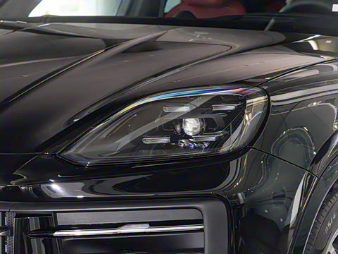 2025�� Cayenne 3.0T