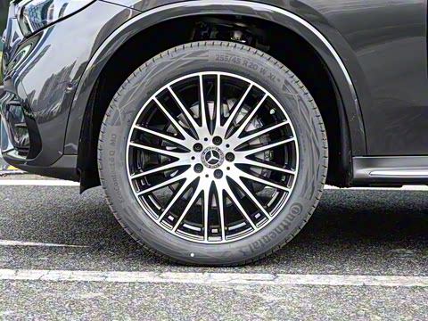 2025�� �Ŀ� GLC 300 L 4MATIC ������ 5��