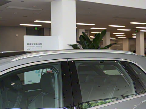 2025�� quattro 45�����ذ� 40TFSI ʱ�ж�����