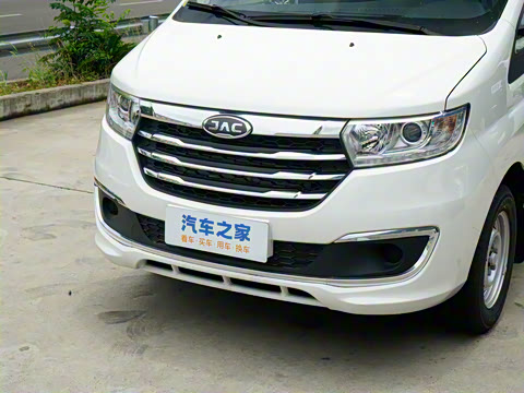 2025�� PLUS 1.5T �ֶ������ 7��