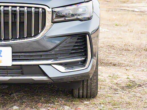 2025�� ������ 2.0TD �Զ����ǰ�