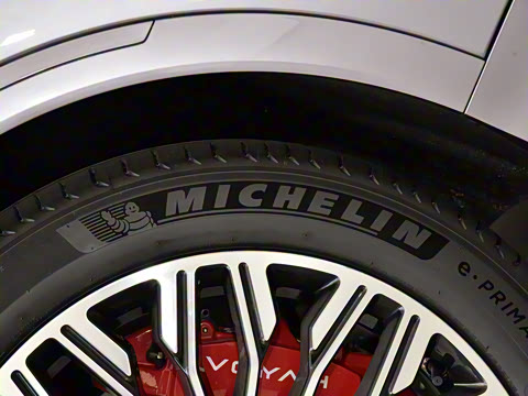 2025�� FREE+ ����Ǭ����