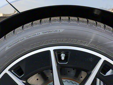 2025 AMG CLE 53 4MATIC+ ܳ