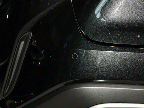 2025�� 300 ����������