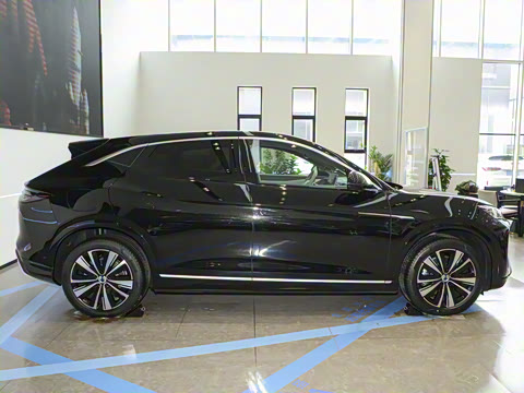 2025�� 702 �Ǽ�˫�������ٰ�