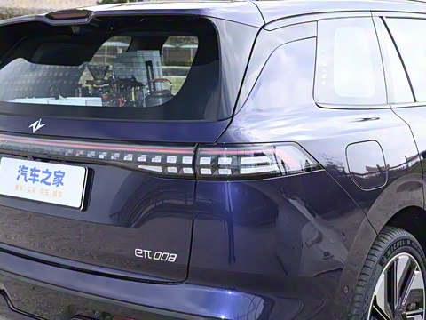 2025�� 210Ultra���̰� 5��