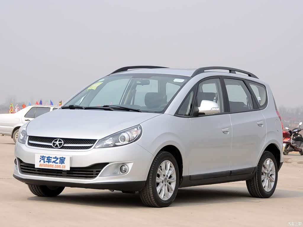 JAC M2