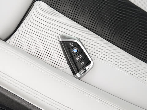 2024�� M4˫�Ž��ܳ� M xDrive ������