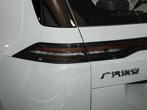 2024�� Younger ��ҫ��