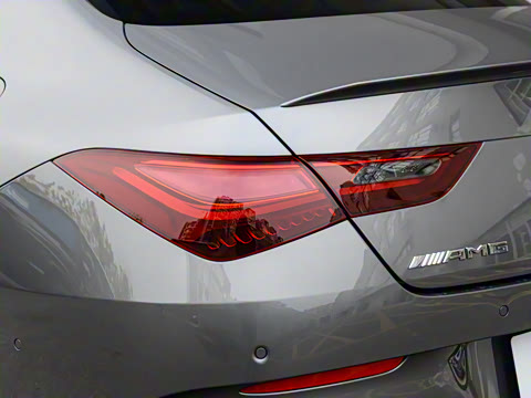 2025�� AMG CLA 35 4MATIC