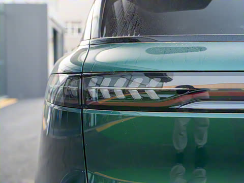 2025�� 318 259km ����̽����