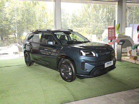 2025�� ���������� 650 ������