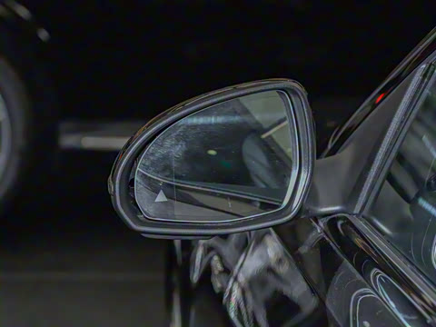 2025�� AMG C 43 4MATIC