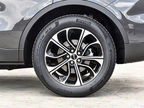 2025�� 2.0T �������ݰ�