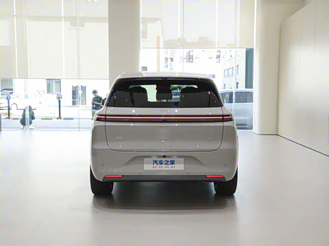 2025�� Pro ���ܻ��°�