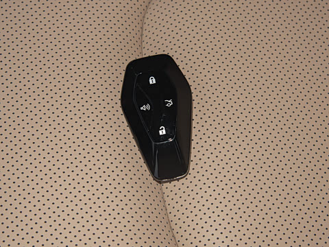 2025�� 560PRO 185kW