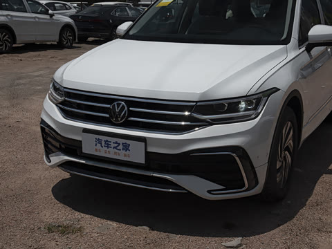 2024�� ���ڿ� 330TSI �Զ�����R-Line��ҫ��