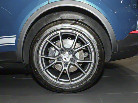 2025�� Cayenne 3.0T ���۰�