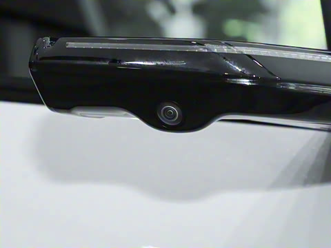 2024�� 700 ���������������