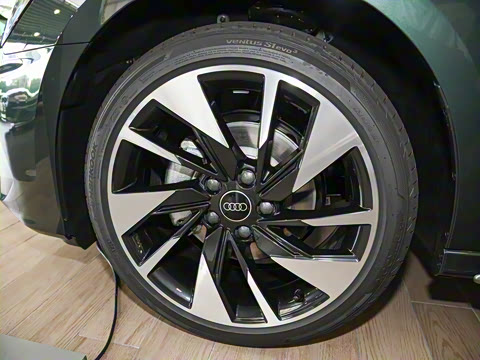 2024�� A3L Limousine 35 TFSI ʱ���˶���