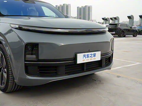 2025�� Ultra ���ܻ��°�