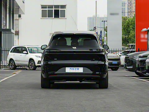 2025�� Pro ���ܻ��°�