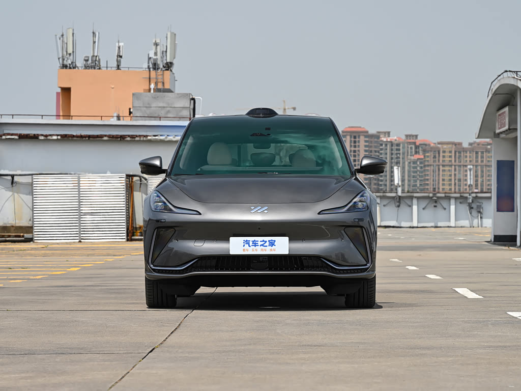 IM Motors (Zhiji) LS7, Внедорожник 5 дв.: фото поколения