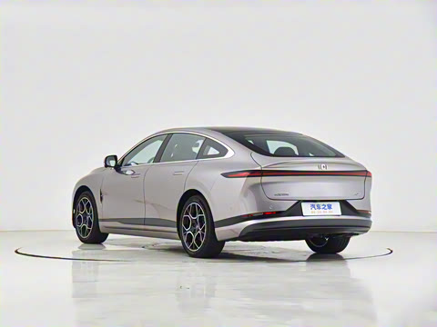 2025��  ���� ����� 710 Զ����