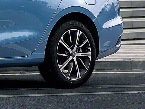 2022�� ��4�� 1.8L DHT���а�