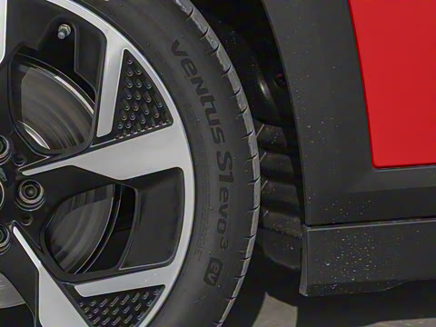 2024�� E ������