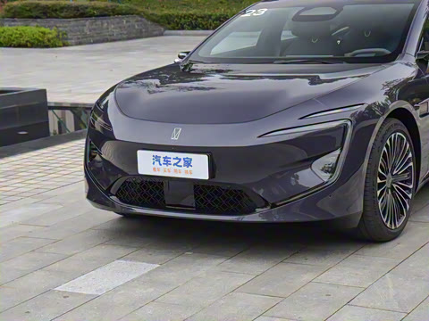 2025�� Ultra���̰�