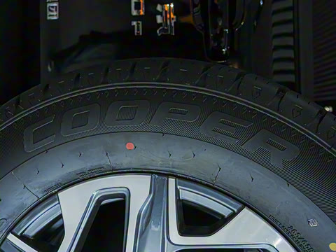 2024�� 2.0D ȫ�µ���Ӣ�۴�Խ��