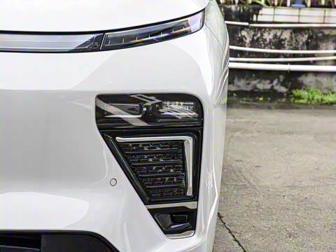 2025�� ���� 240 Pro�������ٸ�����ʻ