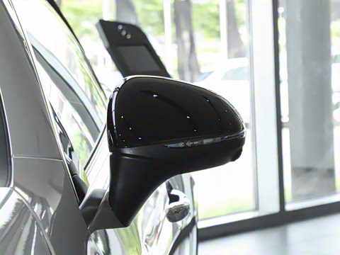 2025�� CLE 300 4MATIC ������ܳ�