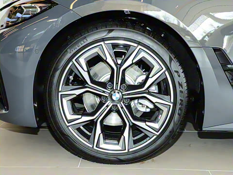 2024�� 430i Gran Coupe M�˶���ҹ��װ