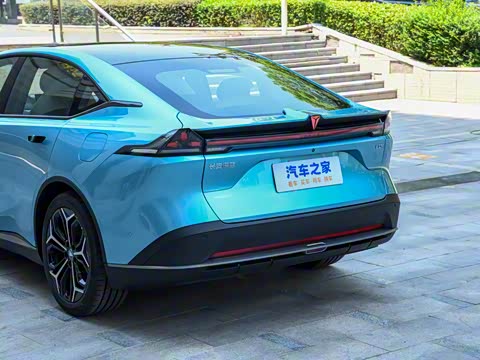 2024�� 300MaxǬ���Ǽ�ADS SE���̰�