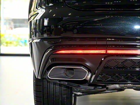 2025�� 2.0TSI ��Ӱ��