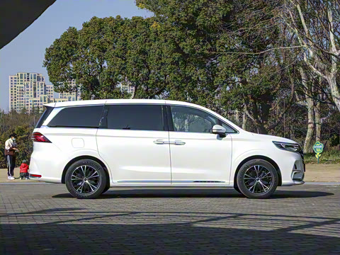 2023�� 400TGI ������