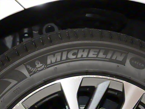 2025�� 300h ������